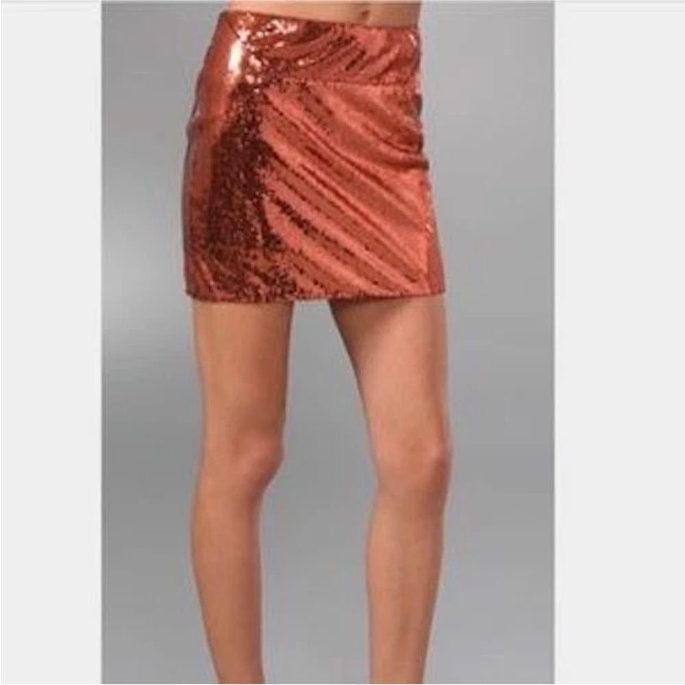 Diane von Fürstenberg Cooper sequin Kawa miniskirt size 0. GUC.